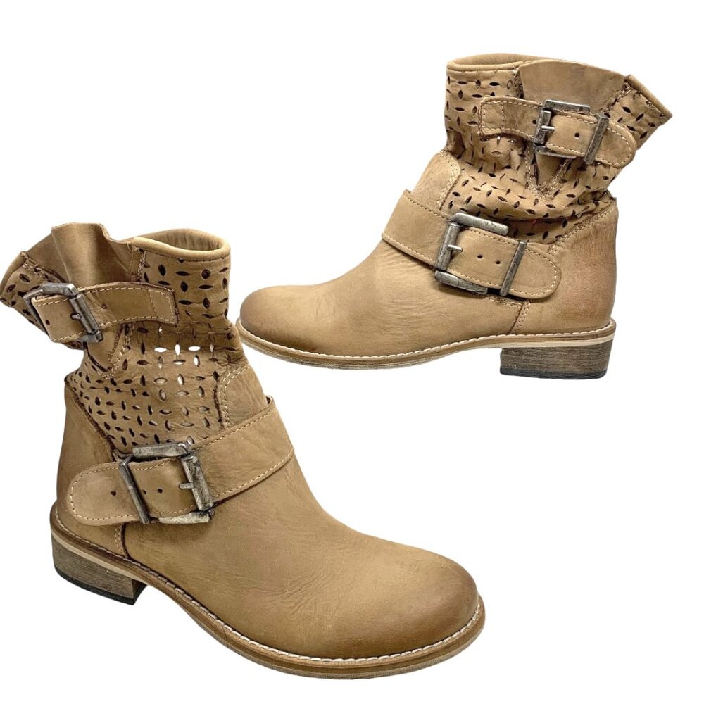 Piranha Beige Nubuck Perforated Moto Handmade in Italy Boots
